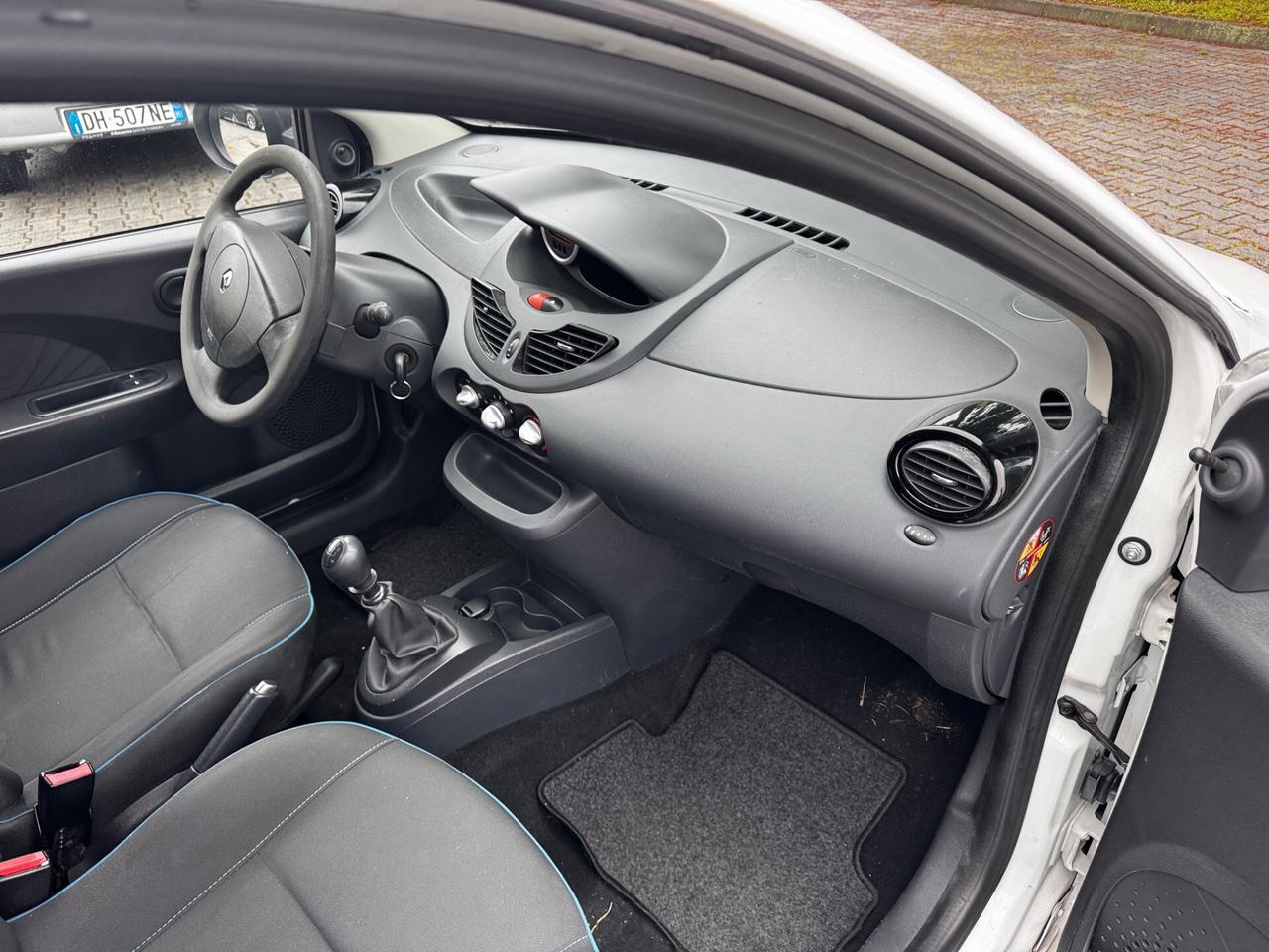 Renault Twingo 1.2 16V Live 2 posti neopatentati