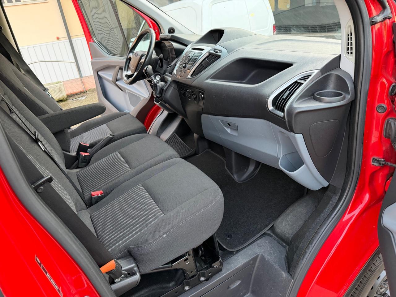 Ford Transit Custom 270 2.2 TDCi PC Furgone Trend