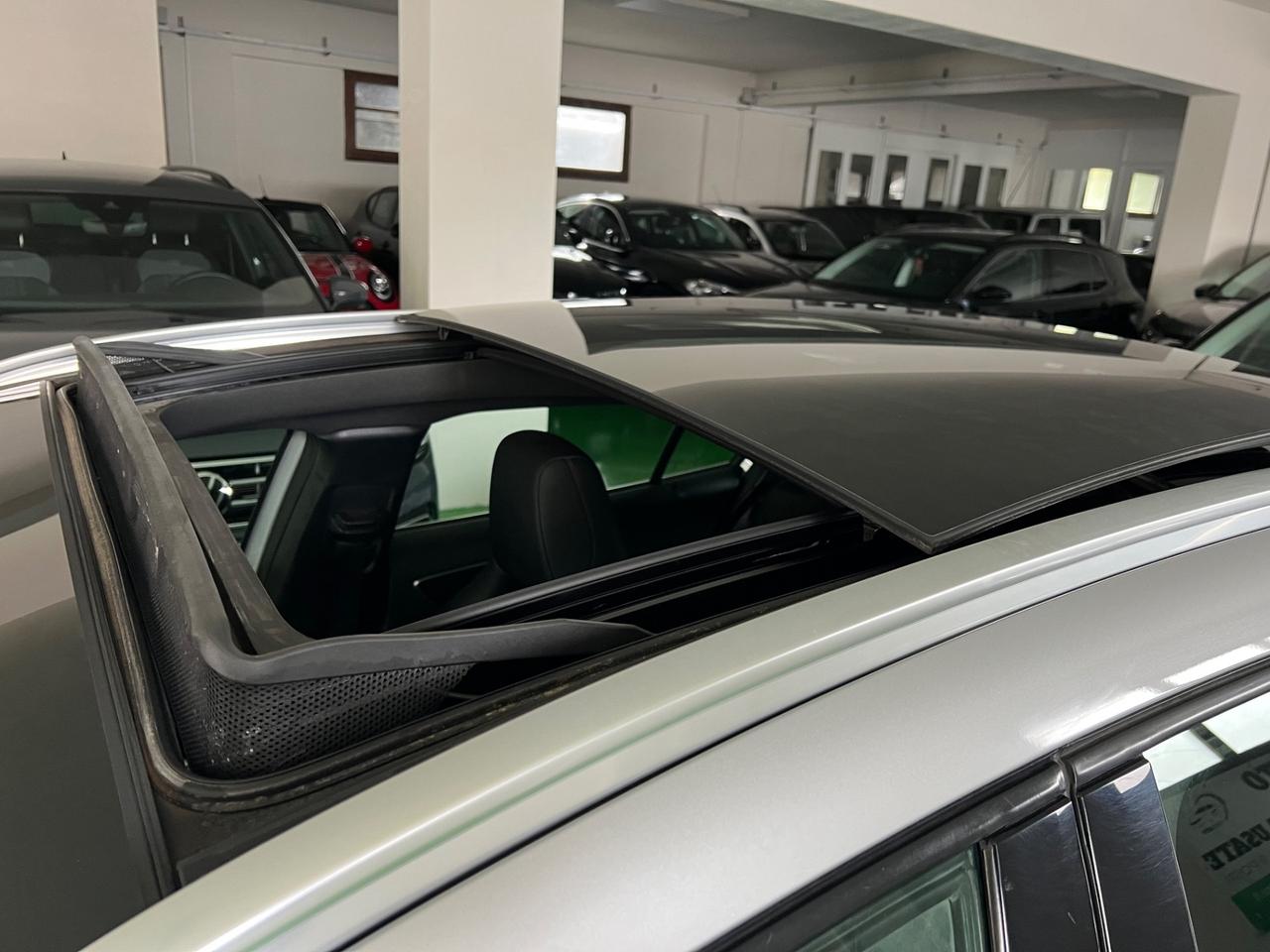 Mercedes-benz GLA 200 d Automatic 4Matic Premium