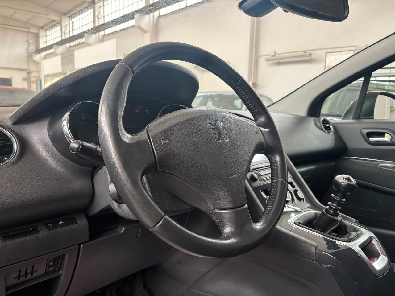 Peugeot 5008 2.0 HDi 150CV Féline 7 posti