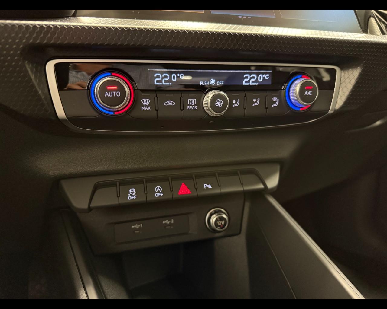 AUDI A1 ALLSTREET 30 TFSI BUSINESS