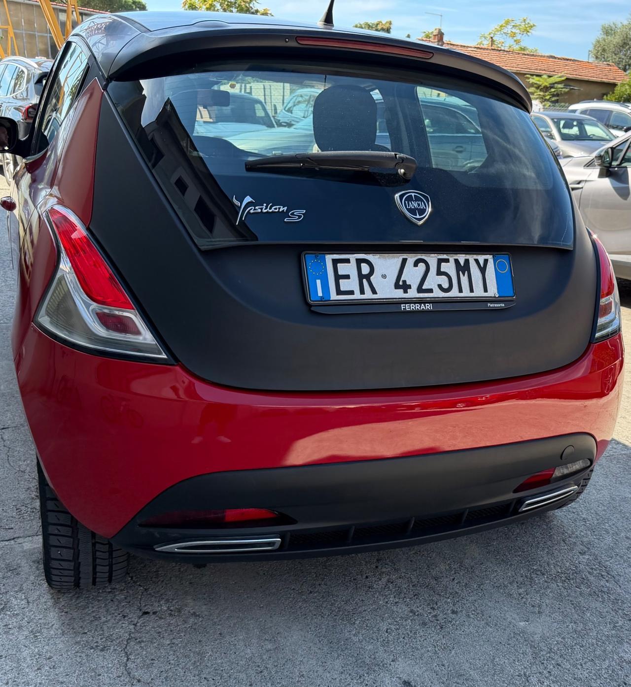 Lancia Ypsilon 1.2 69 CV 5 porte GPL Ecochic Platinum