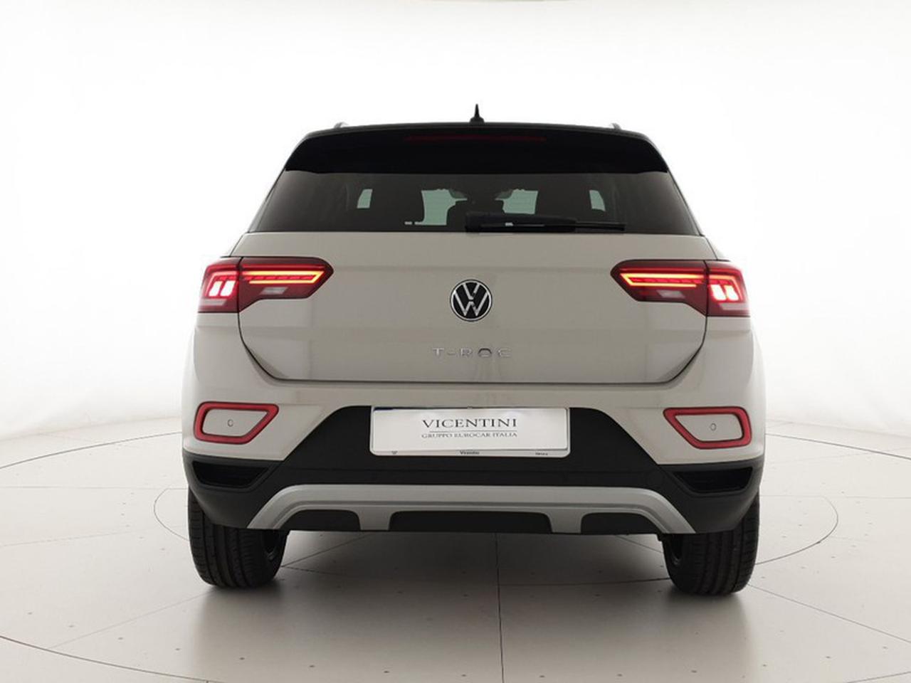 Volkswagen T-Roc 1.5 tsi sport