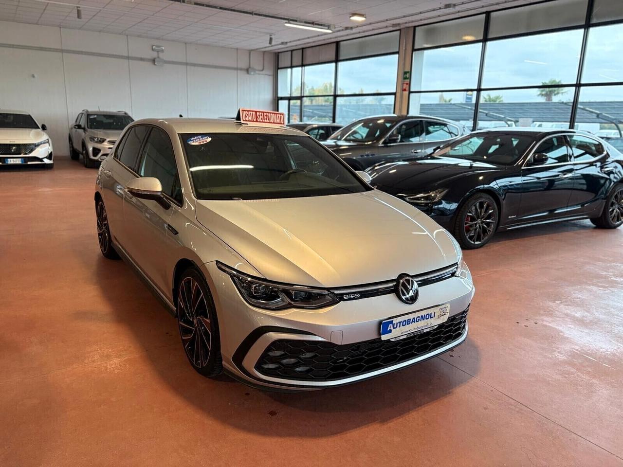 Volkswagen Golf GTD 2.0 TDI 200 CV DSG 43000 KM DCC