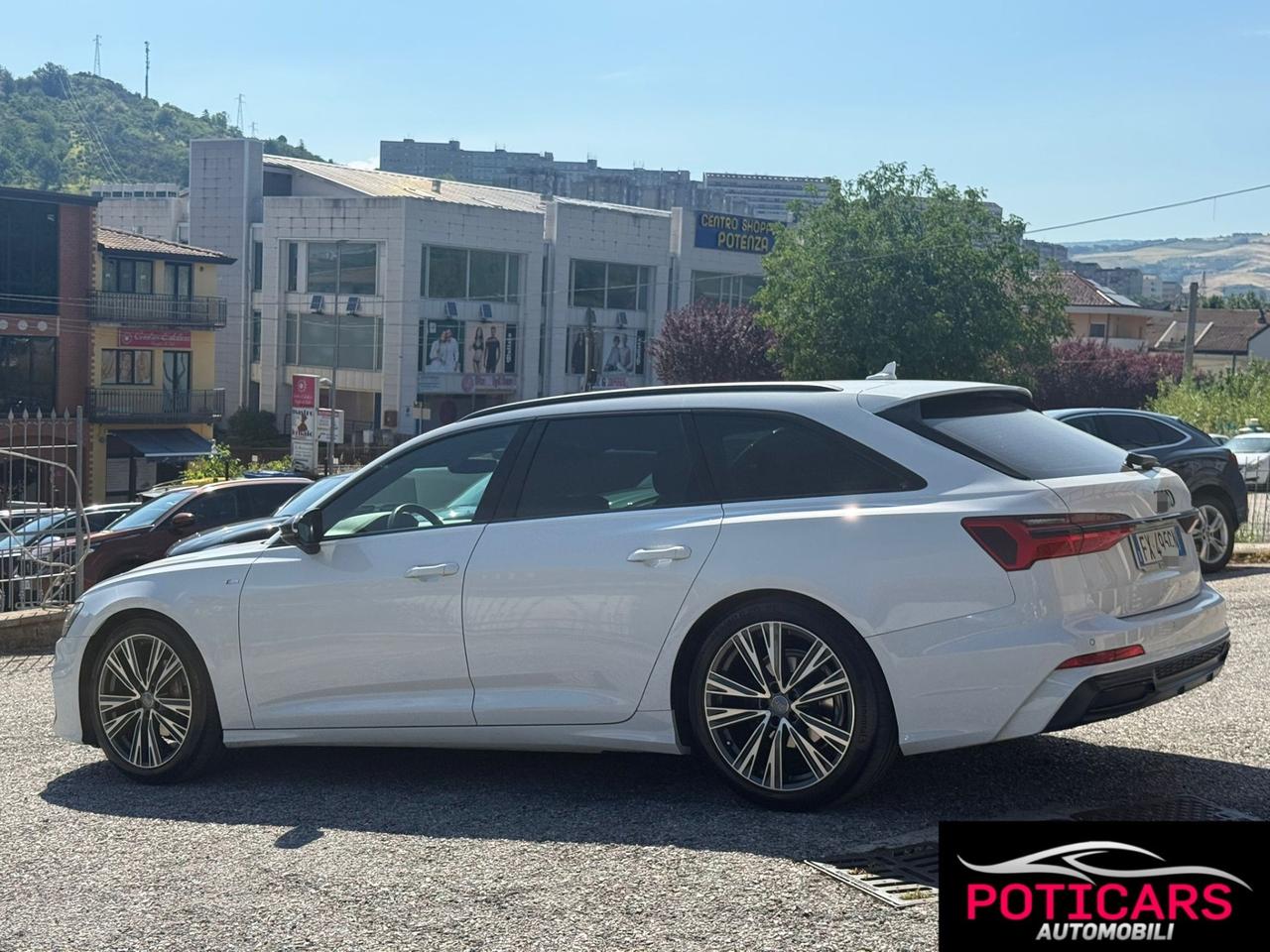 Audi A6 Avant 40 2.0 TDI S tronic line