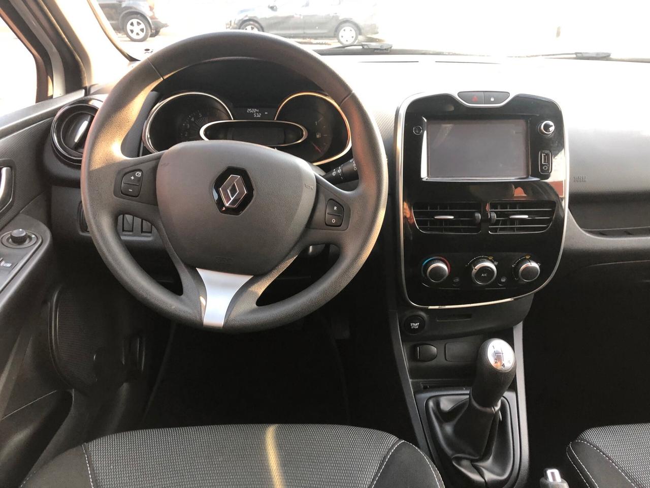 Renault Clio 1.2 75CV 5 porte Intens