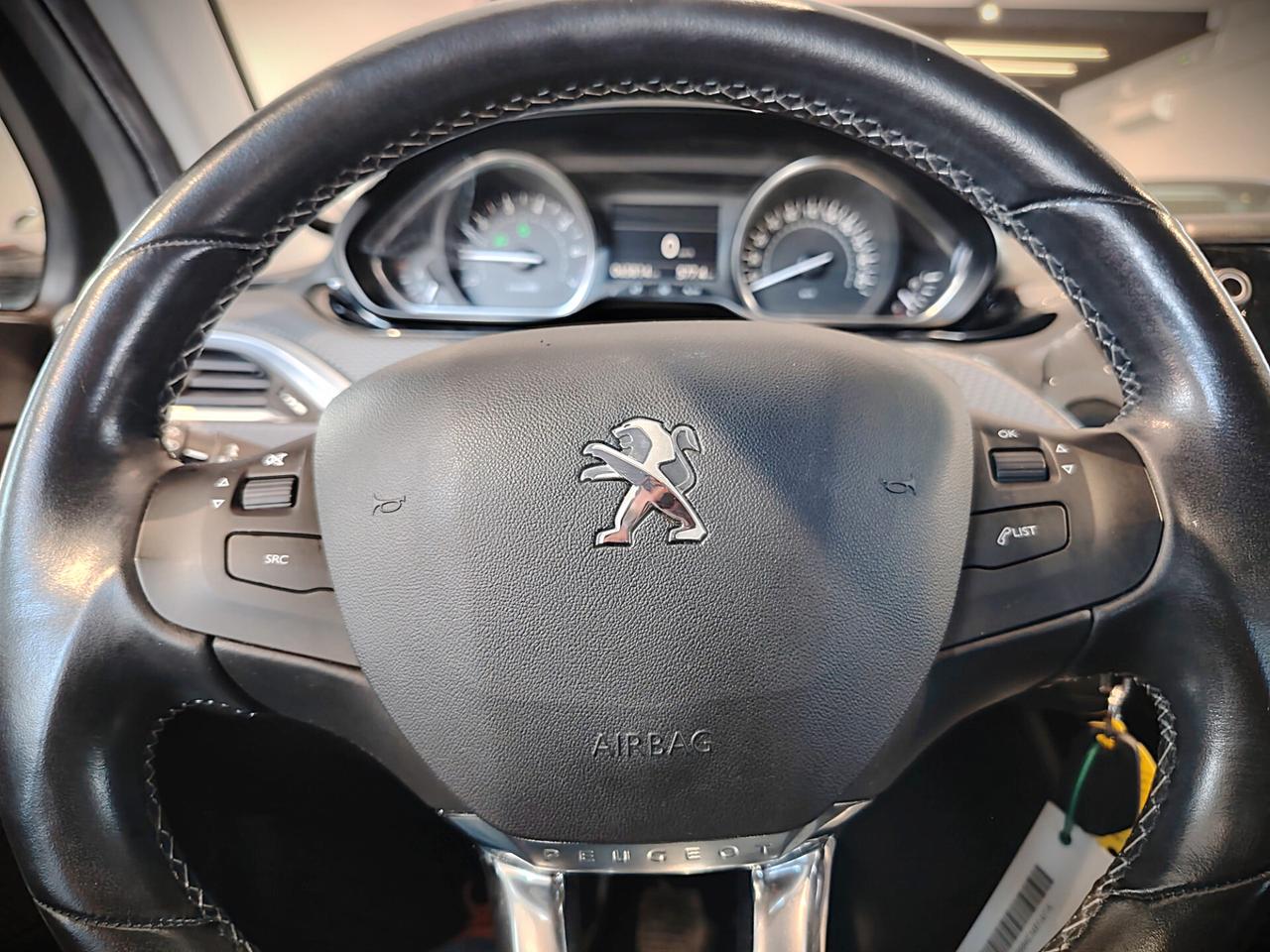 Peugeot 2008 PureTech 1.2 Turbo 110 S&S Black Matt