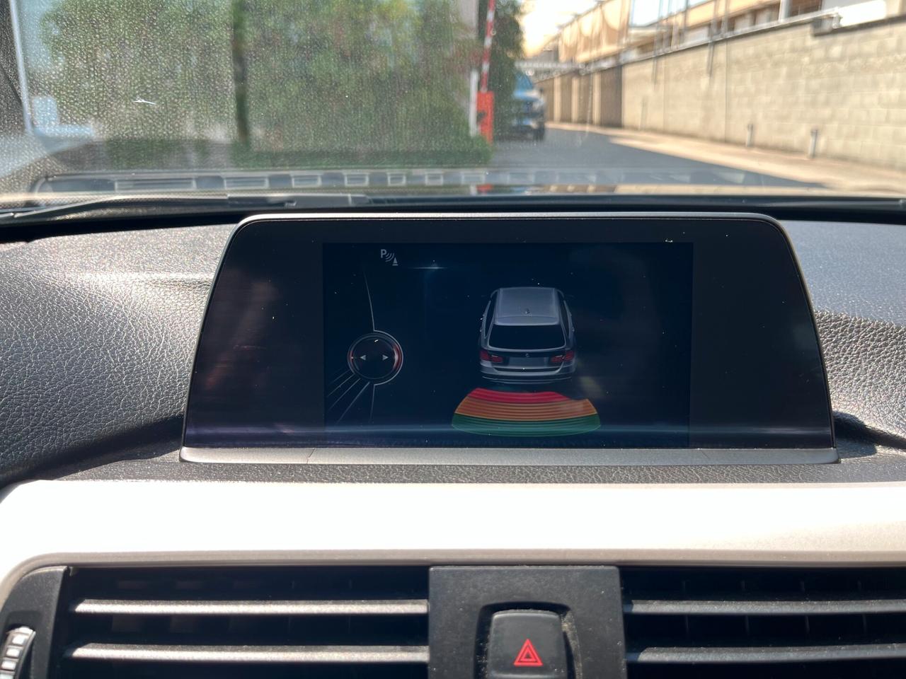 Bmw 318 d 143cv Touring Business AUTOM. NAVI/PDC/TEL PERFETTA!!