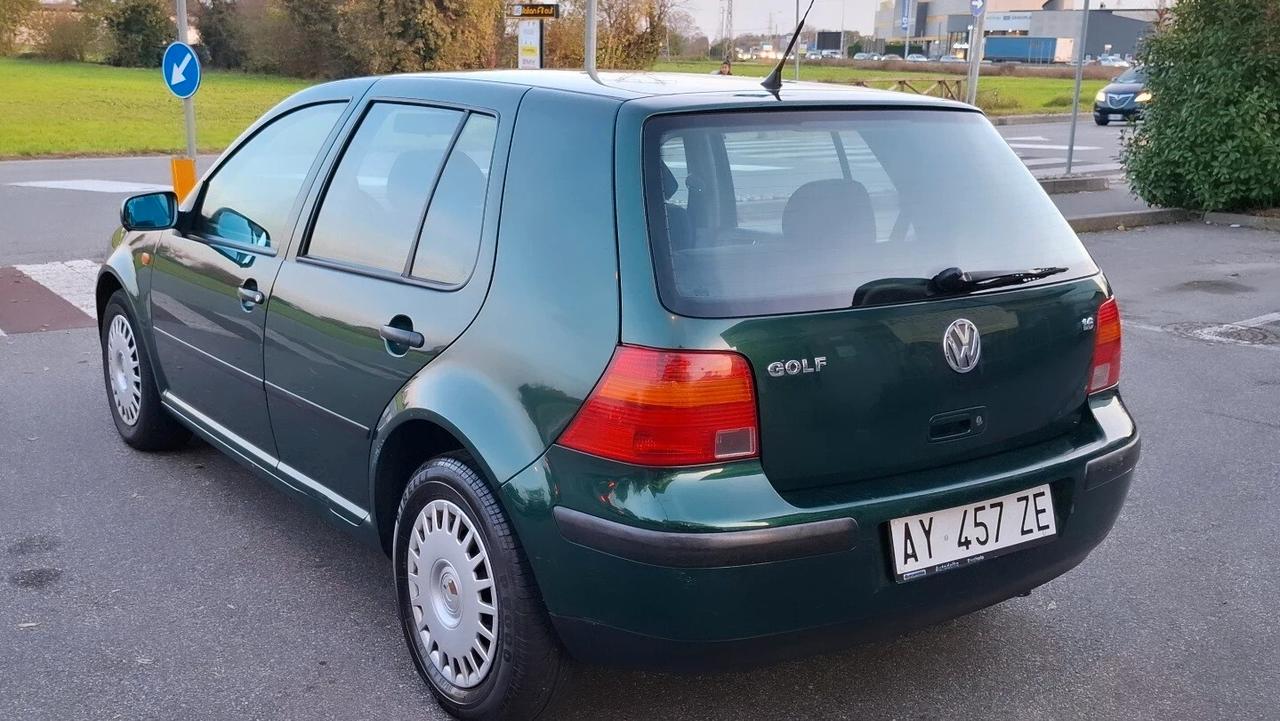 Volkswagen Golf 1.6 cat 5 porte Comfortline
