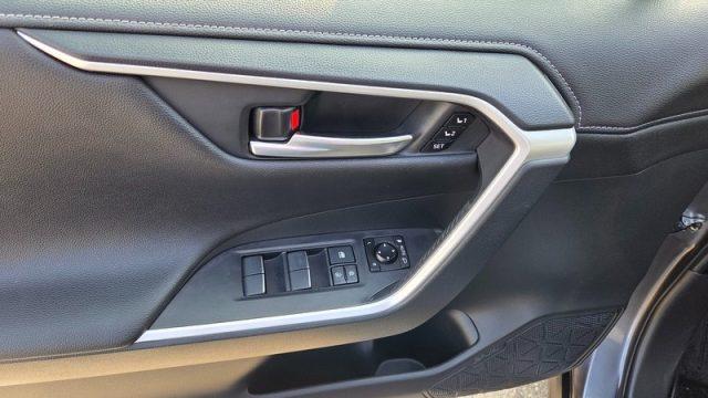 TOYOTA RAV 4 RAV4 2.5 HV (218CV) E-CVT 2WD Lounge PERMUTE