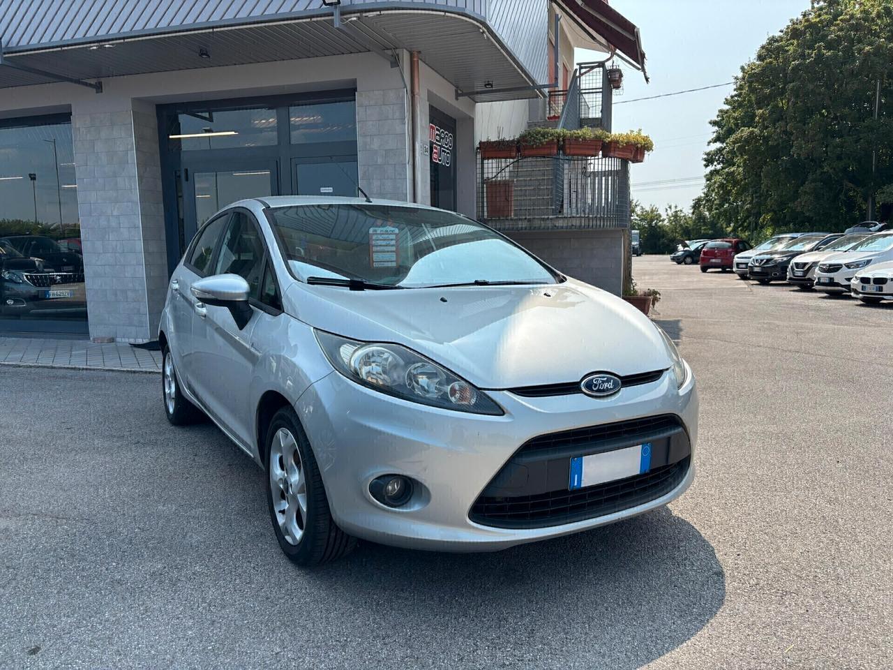 Ford Fiesta 1.2 benzina Neopatentati