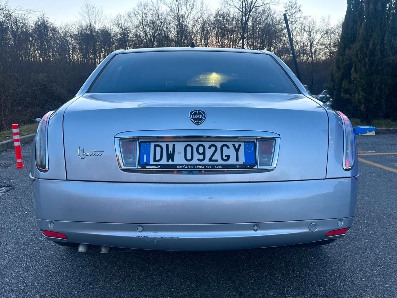 Lancia Thesis 2.4 JTD 20V aut. 100