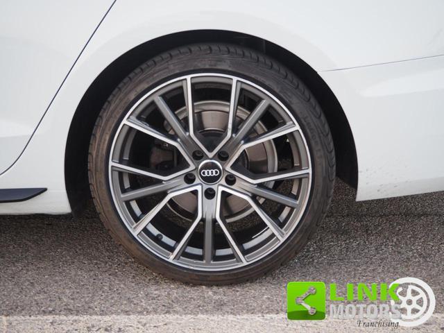 AUDI A4 Avant 40 TDI quattro S line edition