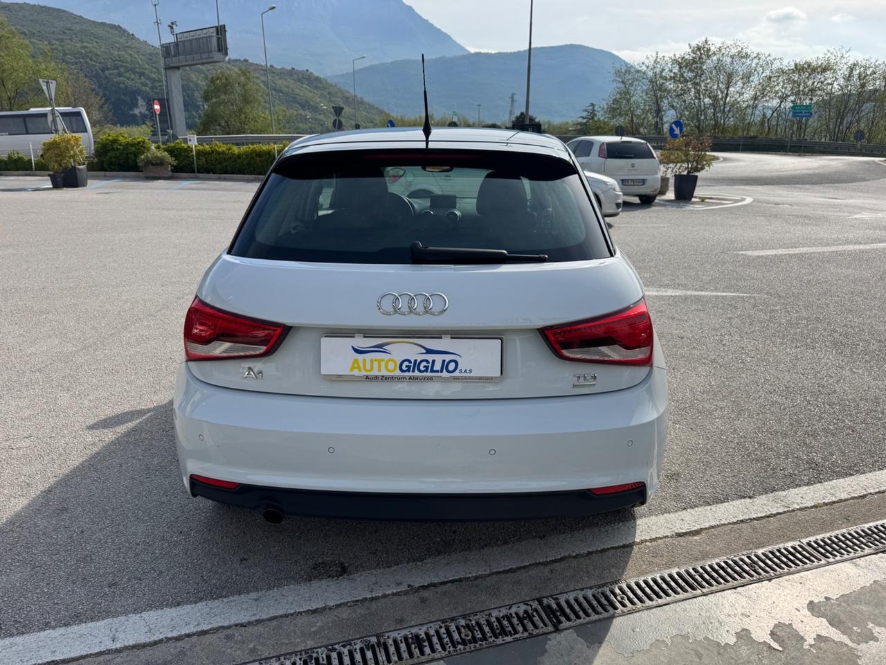 Audi A1 SPB 1.4 TDI Metal plus Km Certificati!!!