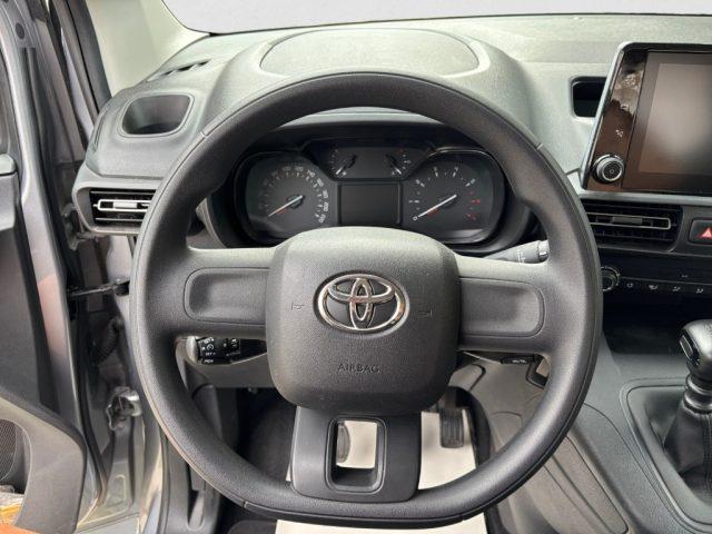 TOYOTA Proace City Verso 1.5D 100 CV S&S L1 LOUNGE GANCIO TRAINO
