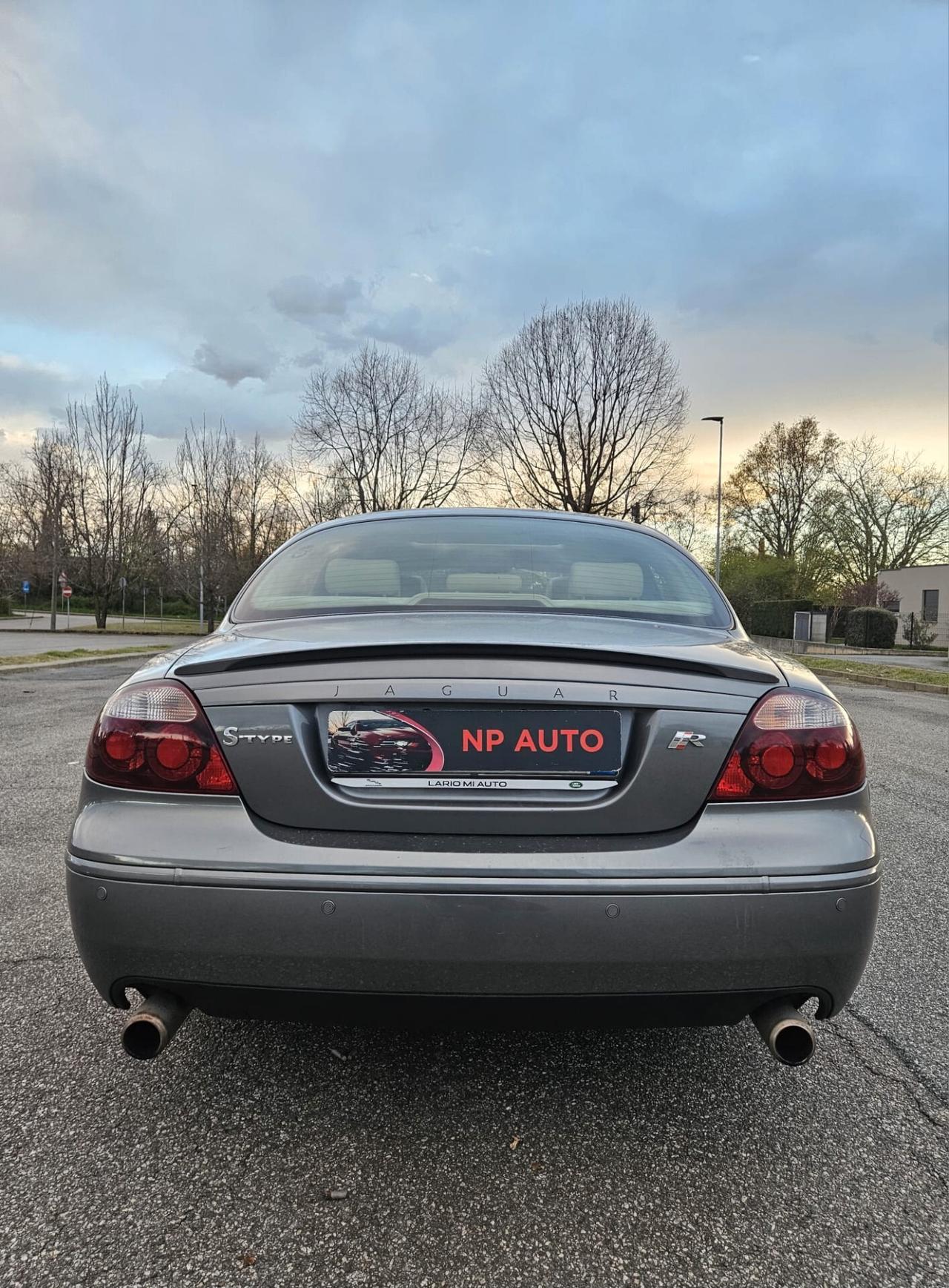Jaguar S-Type 4.2 V8 cat R Super Charged
