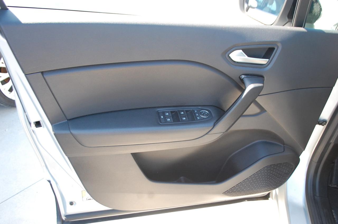 Renault Captur 1.0 tce Business Gpl 100CV Uff Italy USB Led