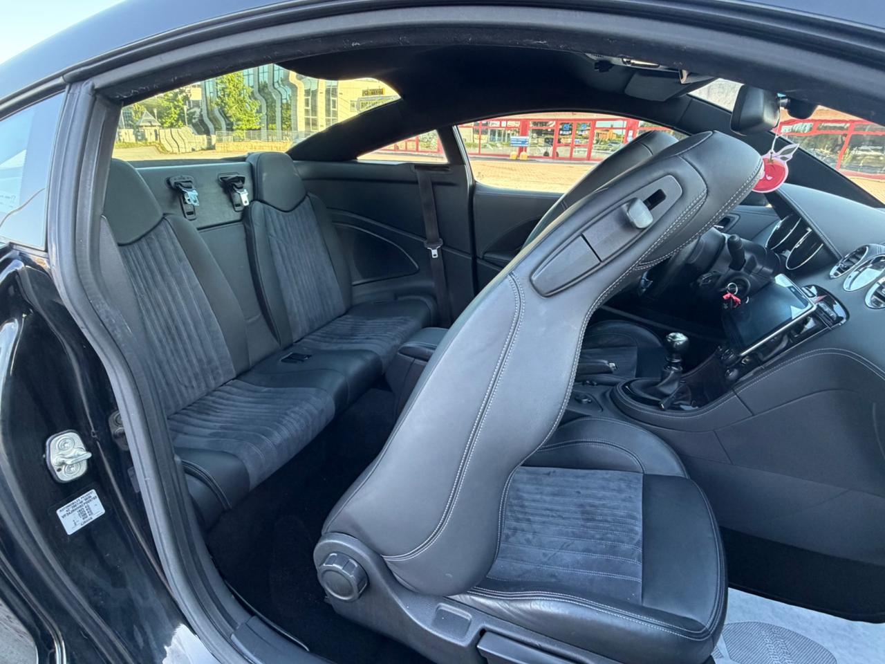 Peugeot RCZ 2.0 HDi 163CV