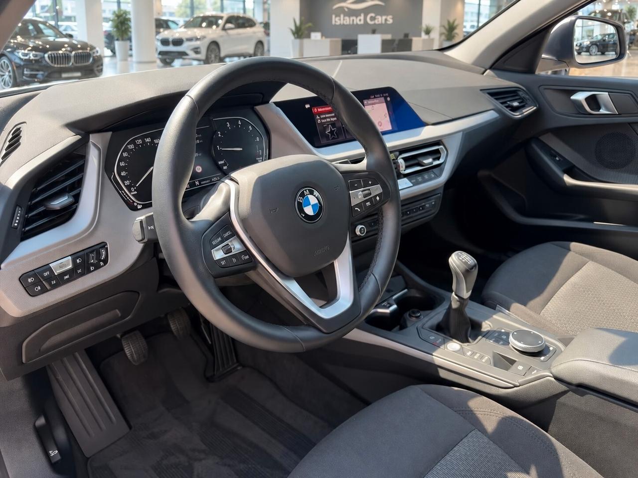 Bmw 118 118i 5p. Advantage