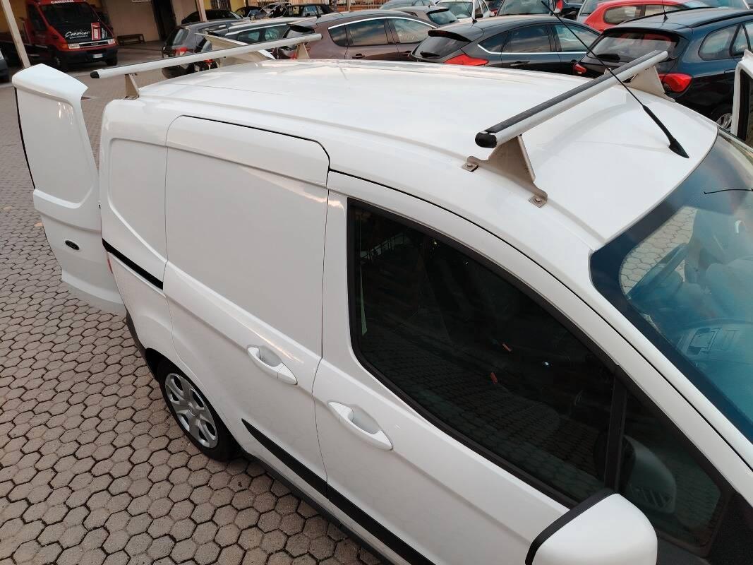 Ford Transit Courier 1.5 tdci 75cv Trend E5