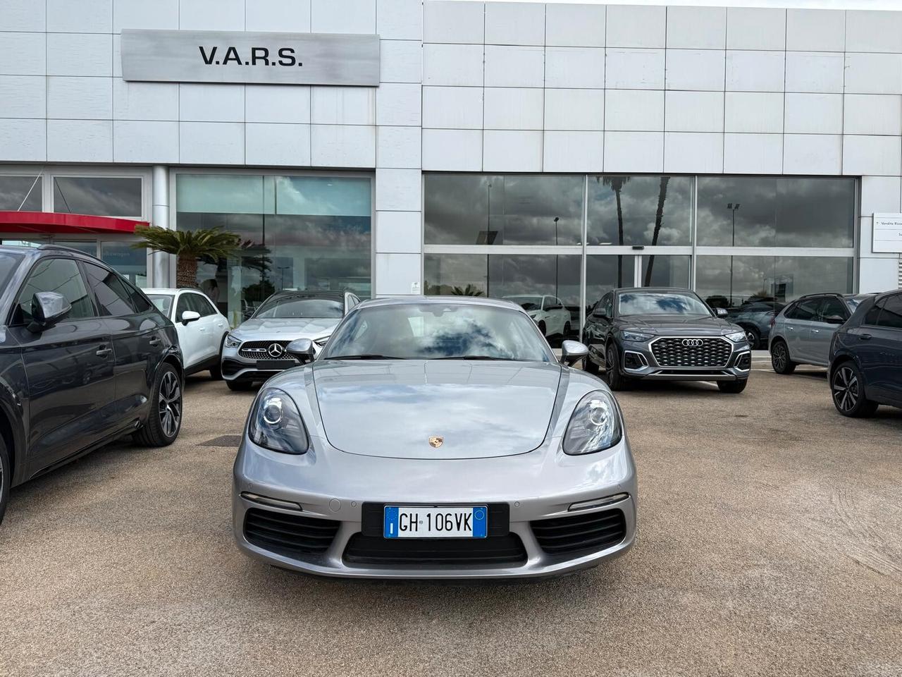 Porsche 718 Spyder Cayman 2.0