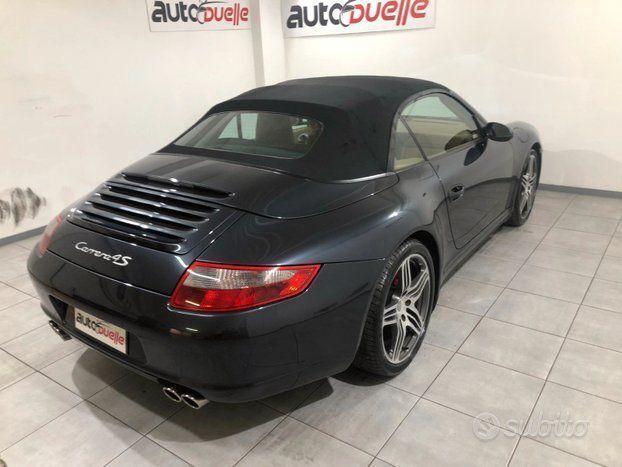 Porsche 911 (997) - carrera 4 s cabrio