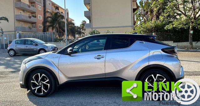 TOYOTA C-HR 1.8 Hybrid E-CVT Style