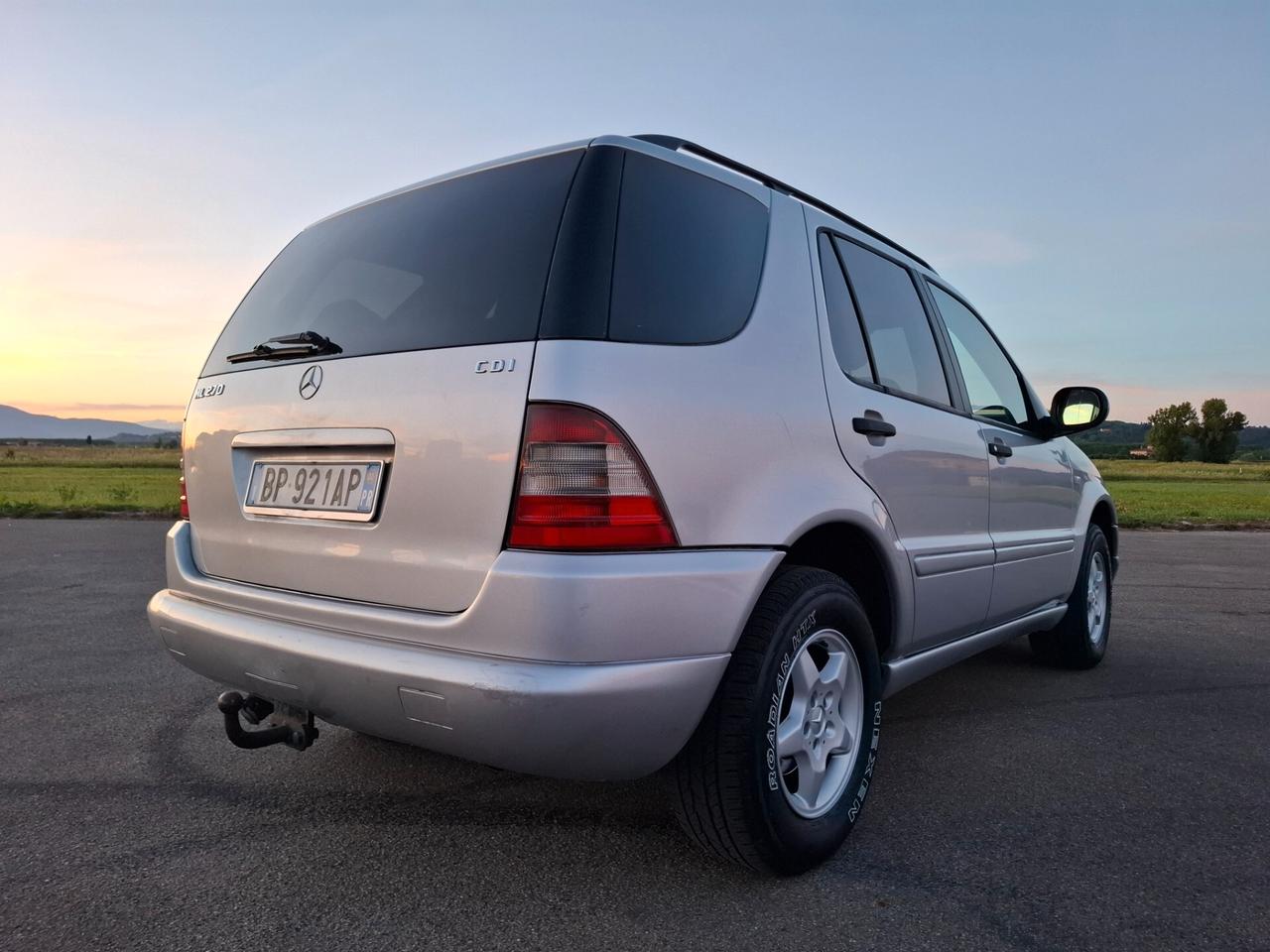 Mercedes-benz ML 270 turbodiesel cat CDI