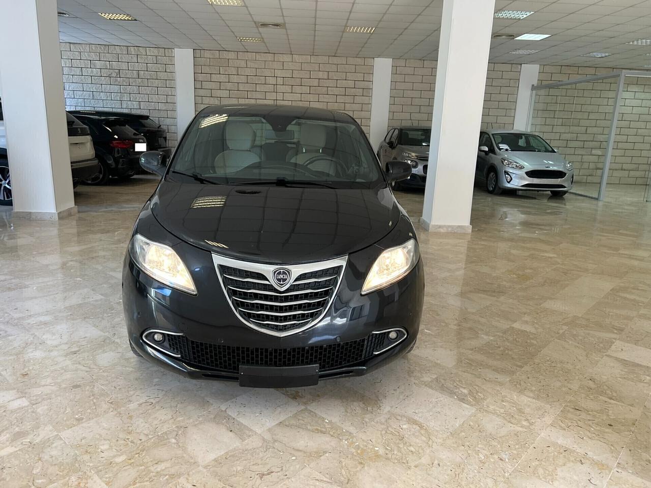 Lancia Ypsilon 1.3 MJT 16V 95 CV 5 porte S&S Gold