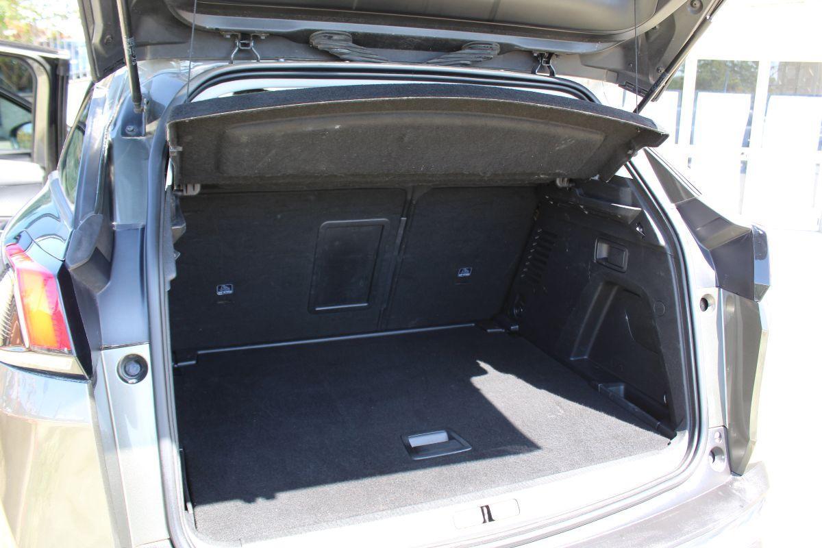 PEUGEOT - 3008 - BlueHDi 120 S&S Active