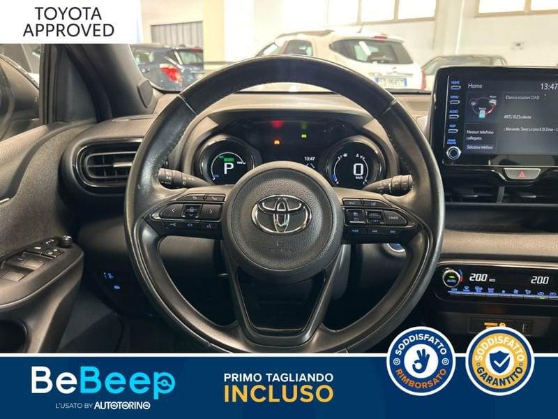 Toyota Yaris 1.5 HYBRID LOUNGE