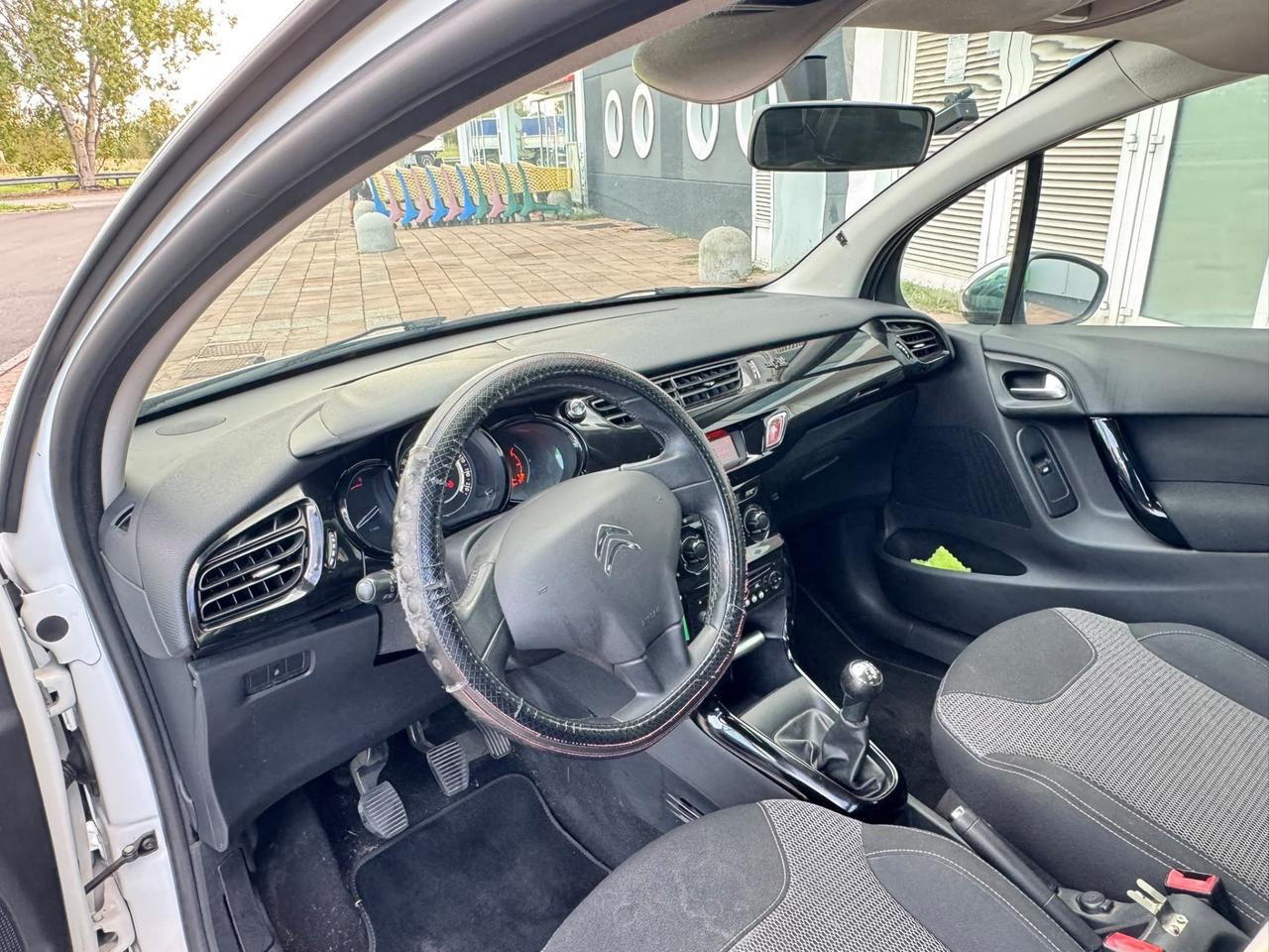 Citroen C3 1.4 HDi 68 Cv EXSLUSIVE 50KW
