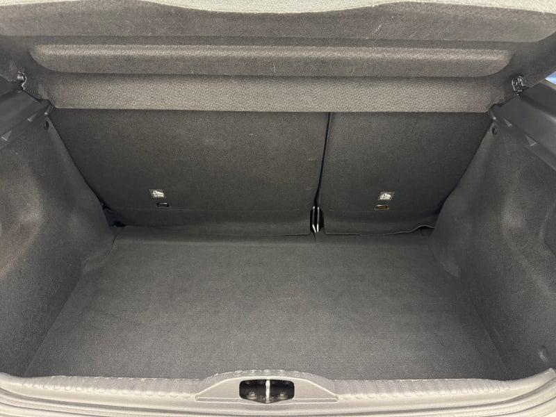 CITROEN C3 PURETECH 82 SHINE