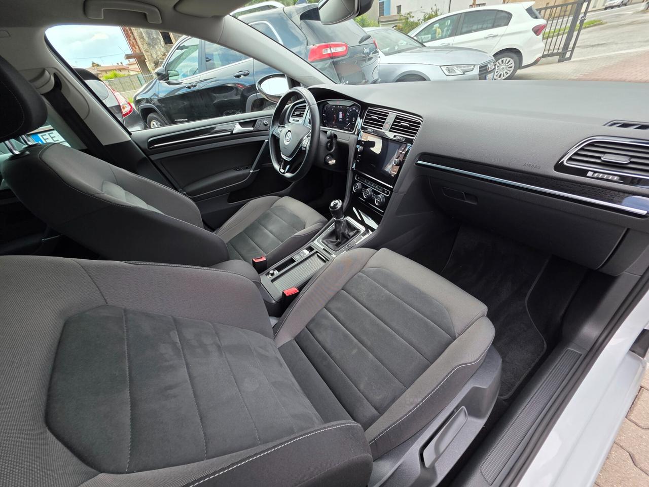 Volkswagen Golf 1.6 TDI 115 CV 5p. Sport BlueMotion Technology
