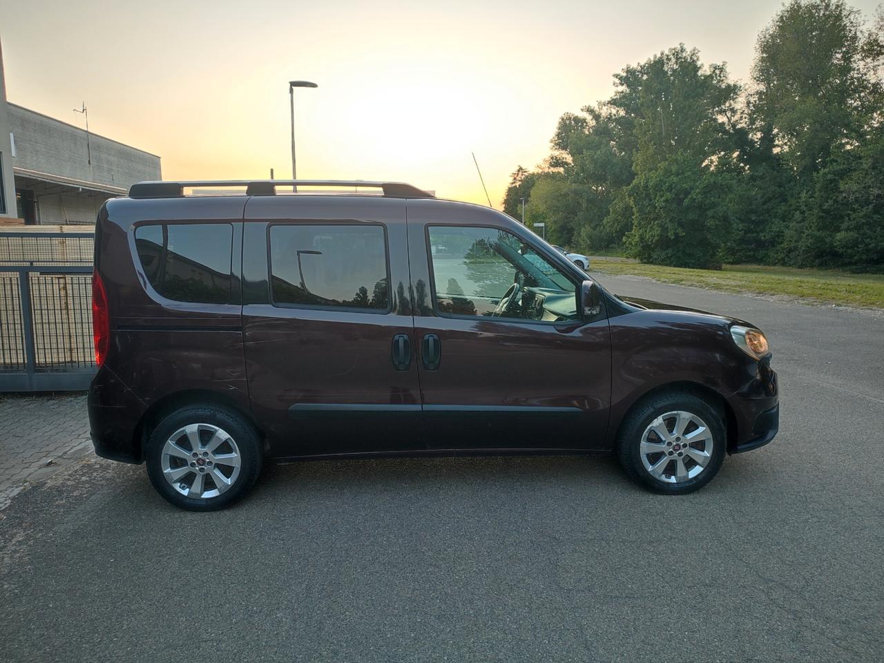 FIAT DOBLO 2015 1.4 T-JET A METANO EURO6B