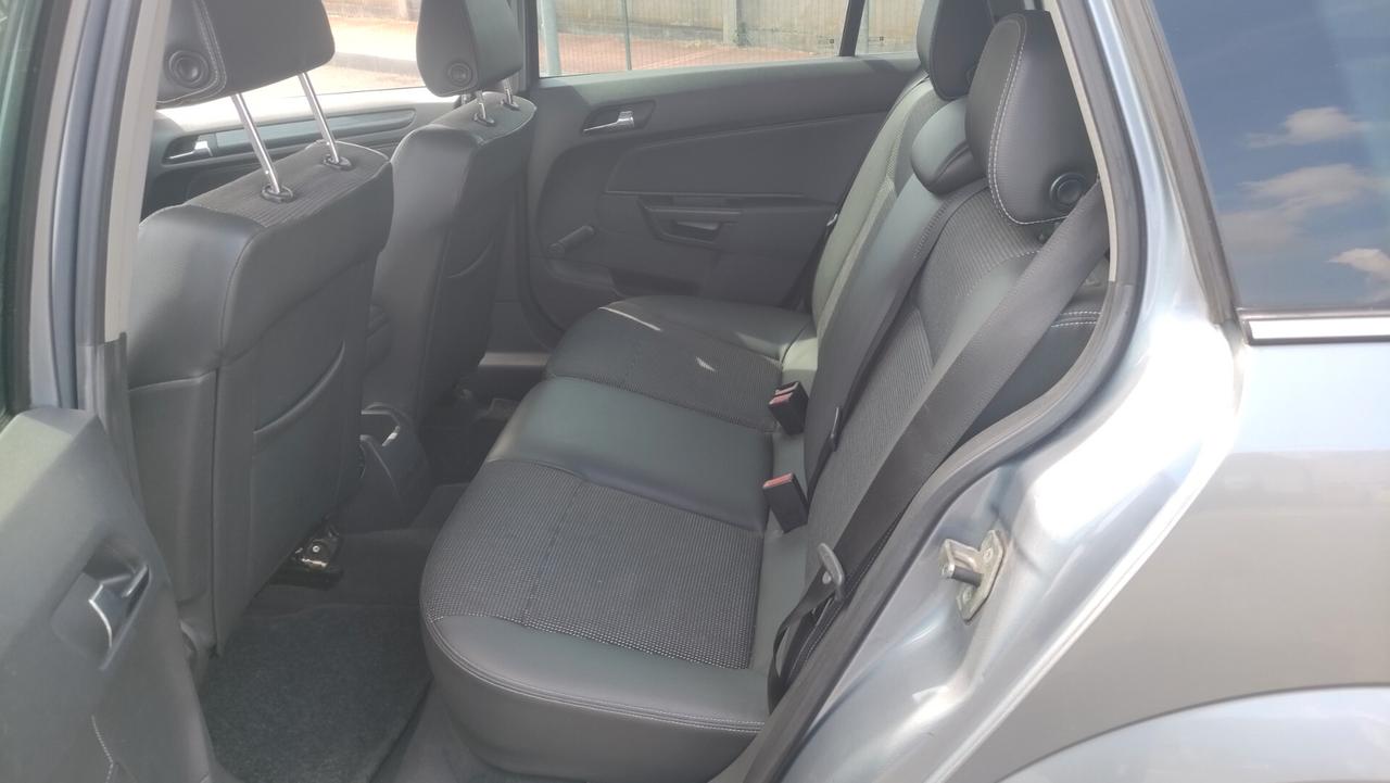Opel Astra 1.6 Benz Twinport NEOPATENTATI - 2006