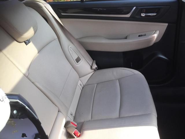 SUBARU OUTBACK 2.0D Lineartronic Exclusive