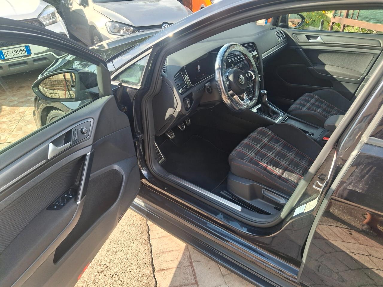 Volkswagen Golf GTI Performance 2.0 245 CV TSI 5p. BMT