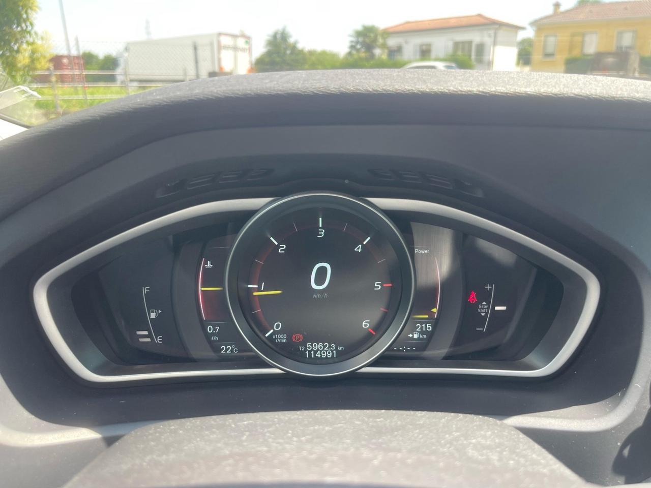 Volvo V40 D2 1.6 Momentum