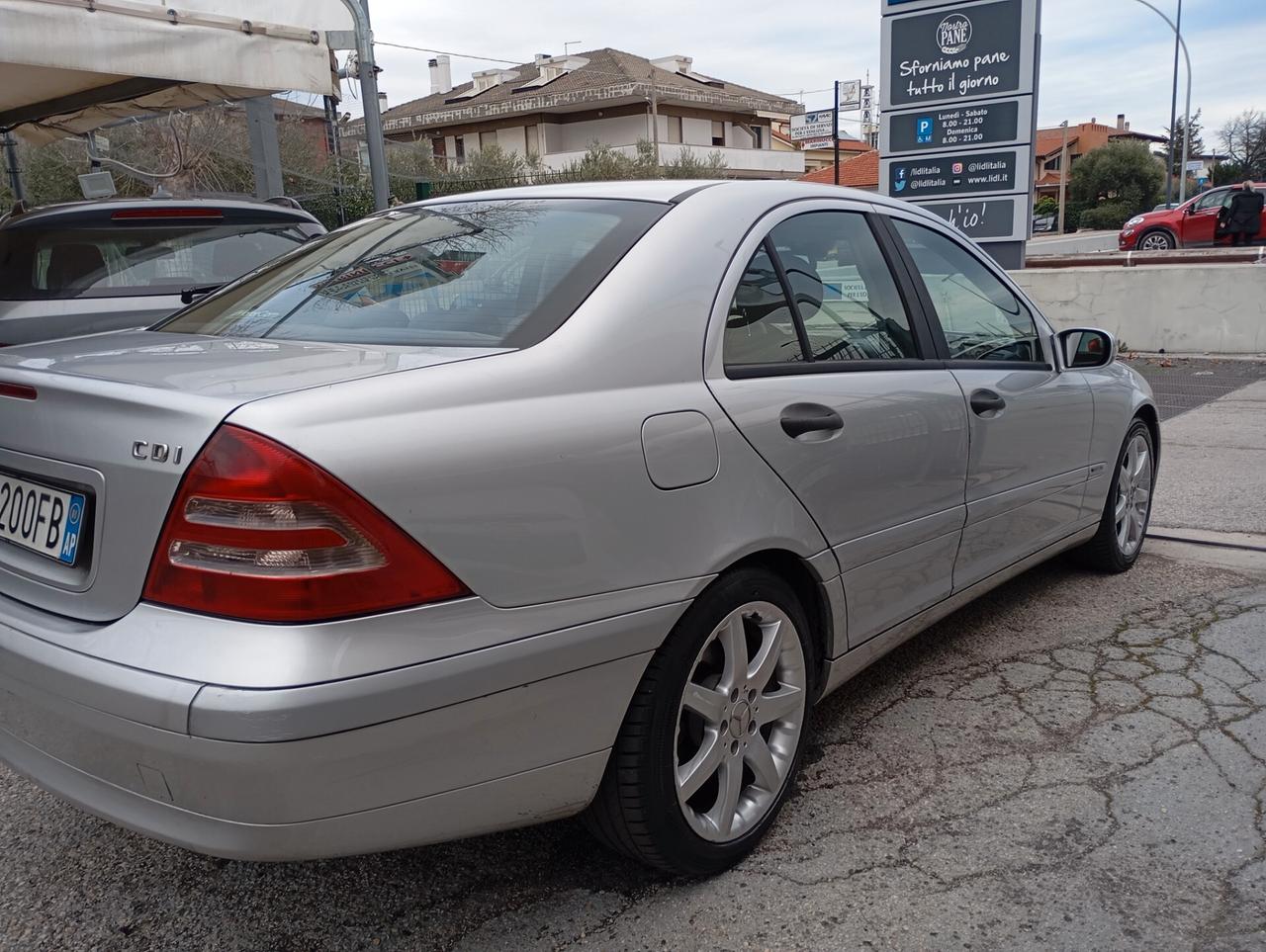 Mercedes-benz C 200 C 220 CDI cat Elegance