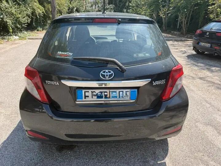 Toyota Yaris 1.4 D-4D 5 porte Active