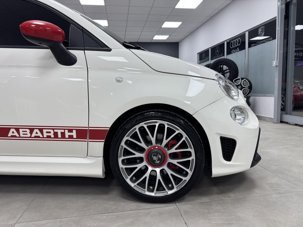 Abarth 595 1.4 Turbo T-Jet 165 CV