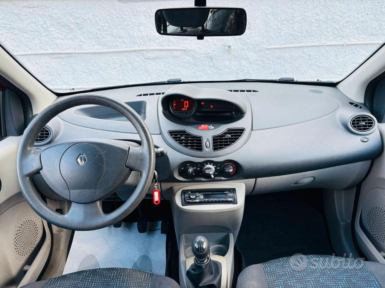 RENAULT TWINGO 1.2 BENZINA 8V CRONOLOGIA TAGLIANDI