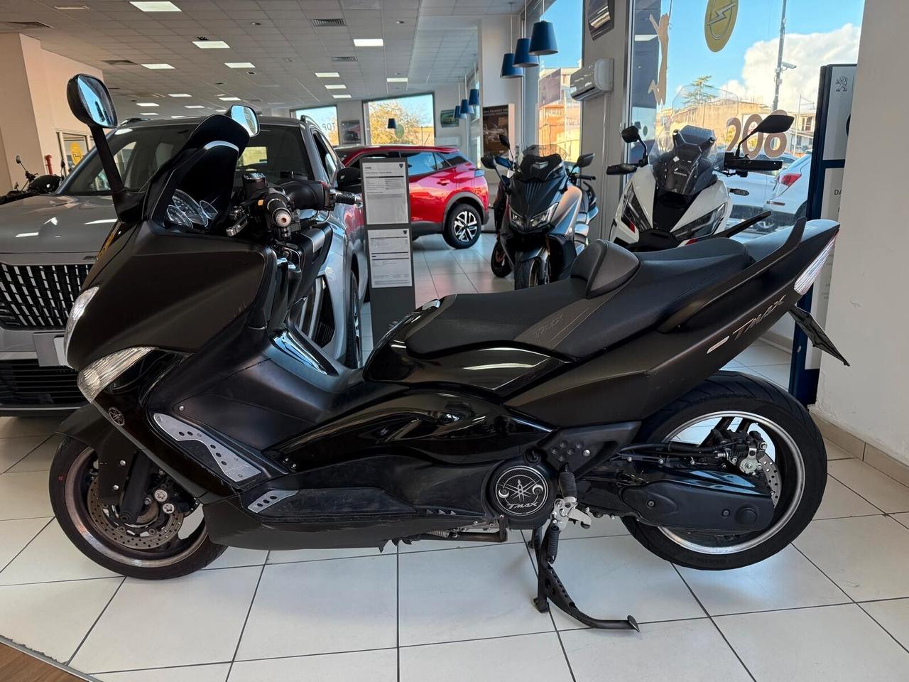 Yamaha TMAX 500