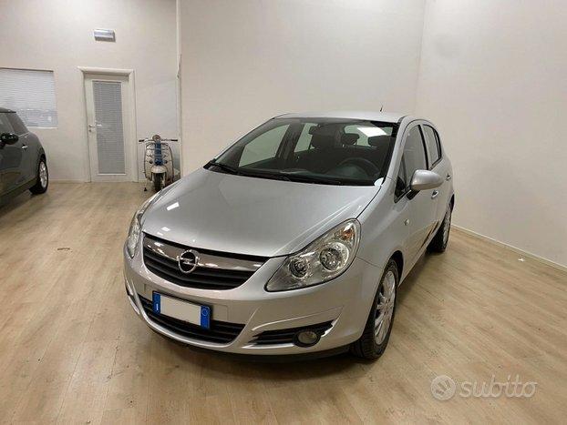 Opel Corsa 5p 1.2 **** NEOPATENTATI****