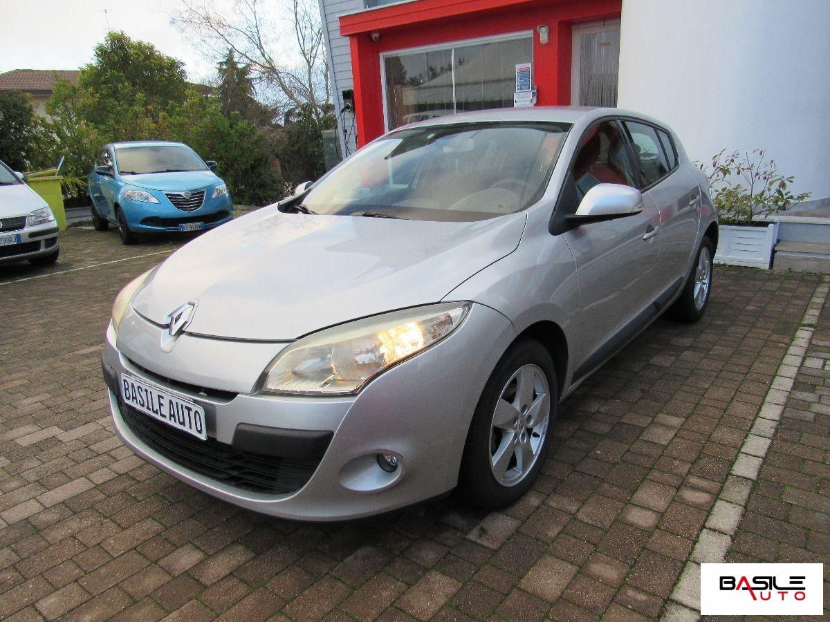 RENAULT - Mégane - 1.5 dCi 110CV Dynamique