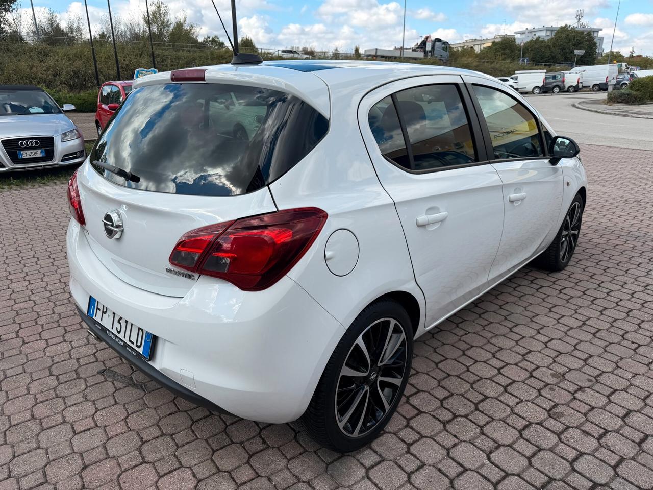 Opel Corsa 2018 1.4 90CV GPL Tech 5 porte Innovation OK NEOPATENTATI