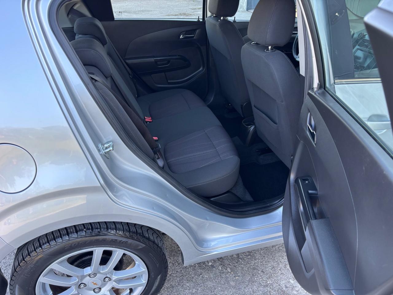 Chevrolet Aveo 1.2 benzina- GPL. Garanzia. Neopatentati