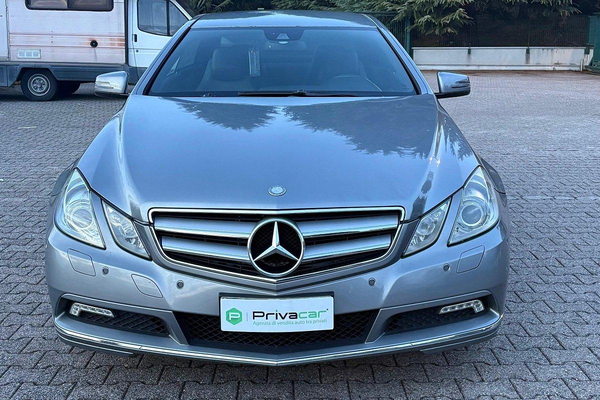 MERCEDES E 220 CDI Coupé BlueEFFICIENCY Avantgarde