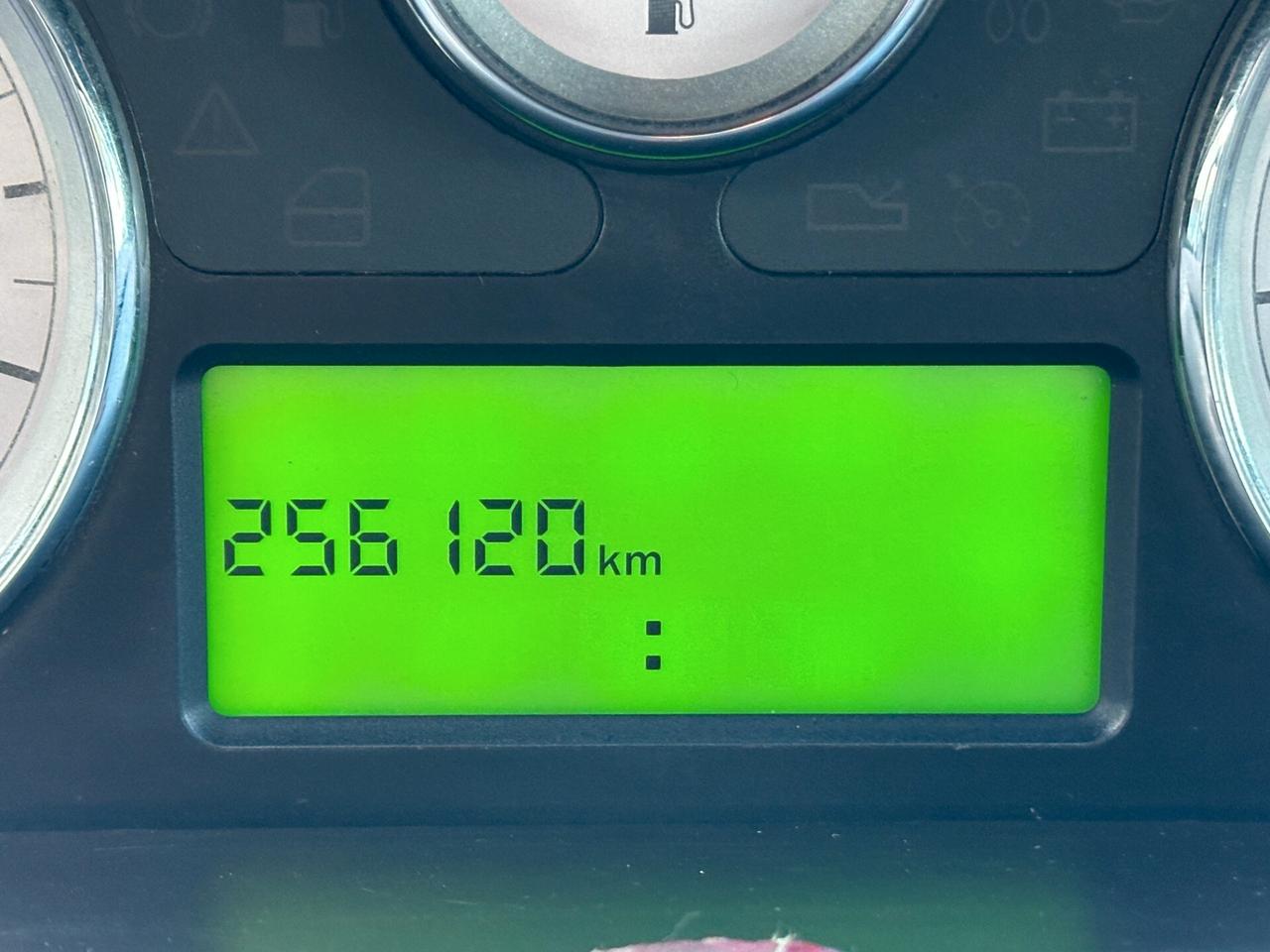 Lancia Ypsilon 1.3 MJT 75 CV Diva